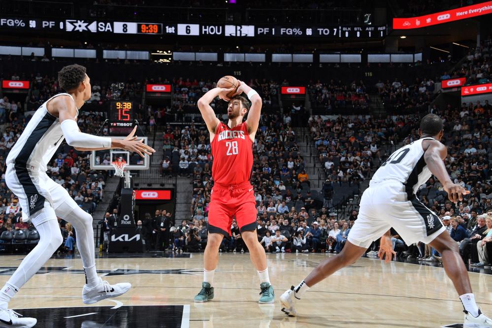 他稳健的控 他稳健的控